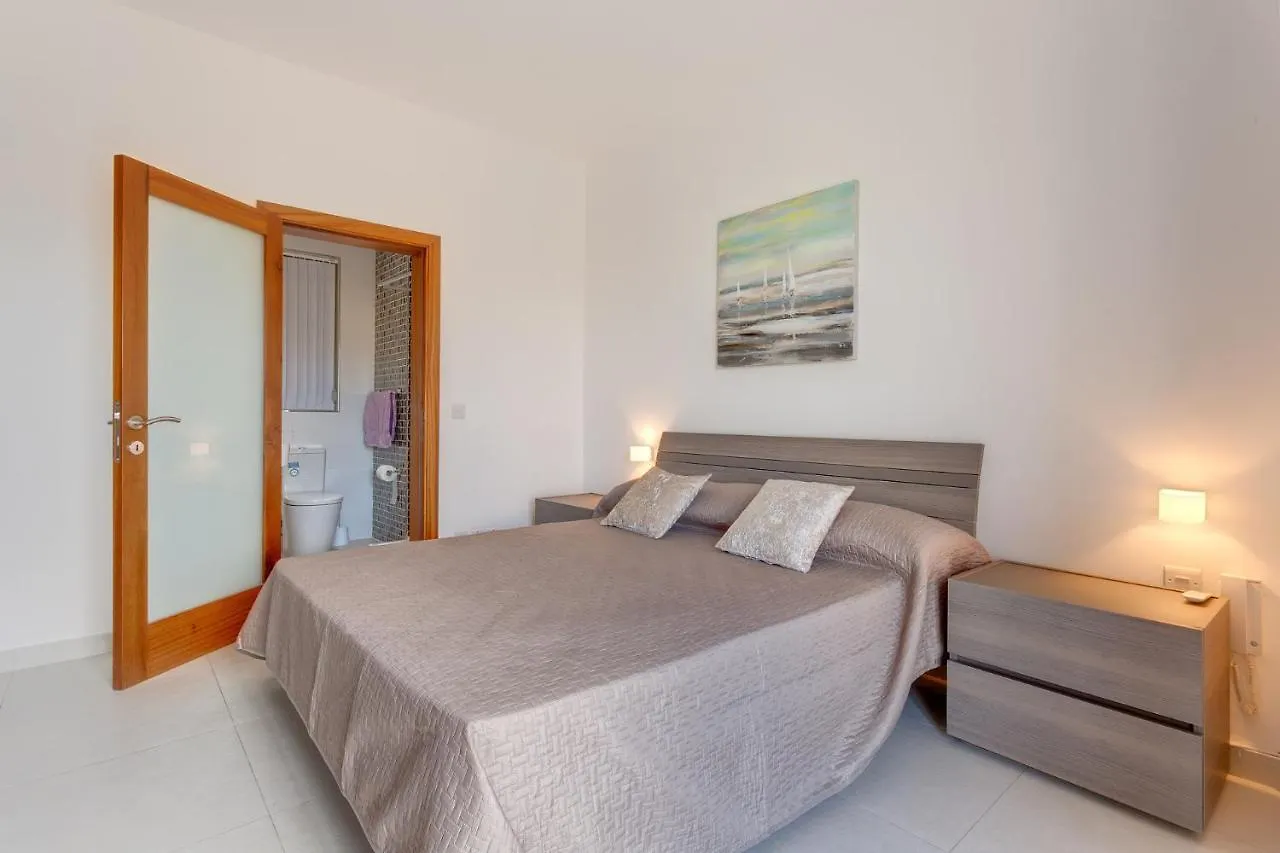 Modern Apartment In The Best Location, Perfect For Families Sliema