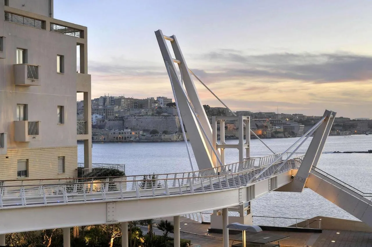 Modern Apartment In The Best Location, Perfect For Families Sliema